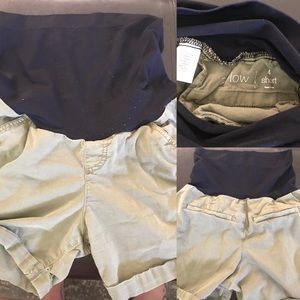 Maternity shorts size 4